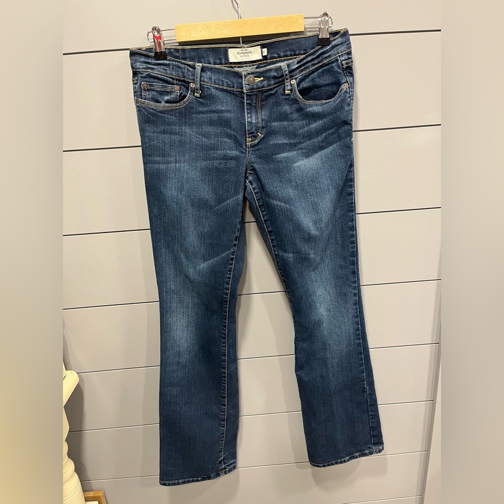 Abercrombie &Fitch size 8 jeans
